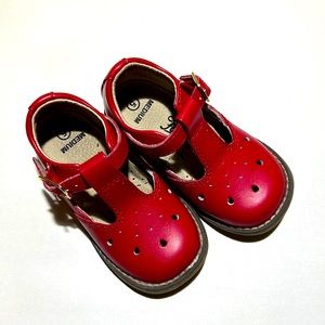 Footmates Sherry Mary Jane in Apple Red. Toddler size 5.